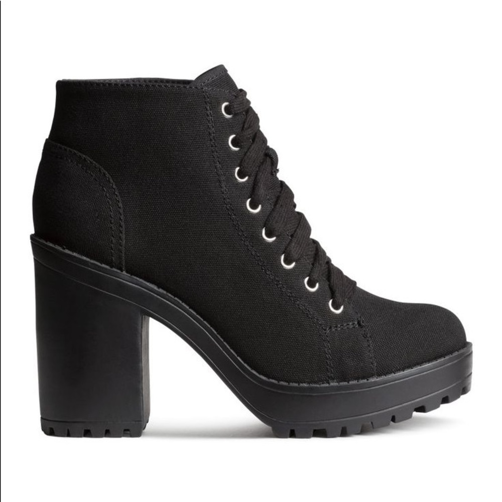 Black rubber heeled boots!!